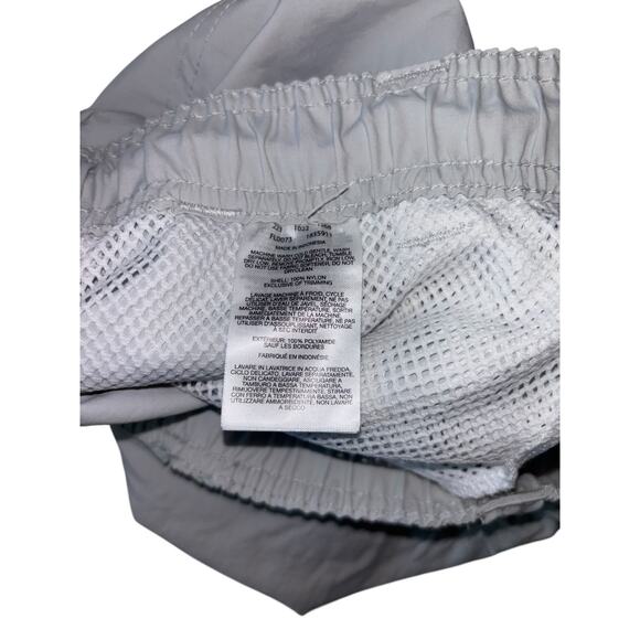 NWT Columbia PFG Women's Lightweight Shorts - Size Small - UPF 50 Sun Protection - Picture 3 of 5